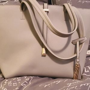 Vince camuto tote